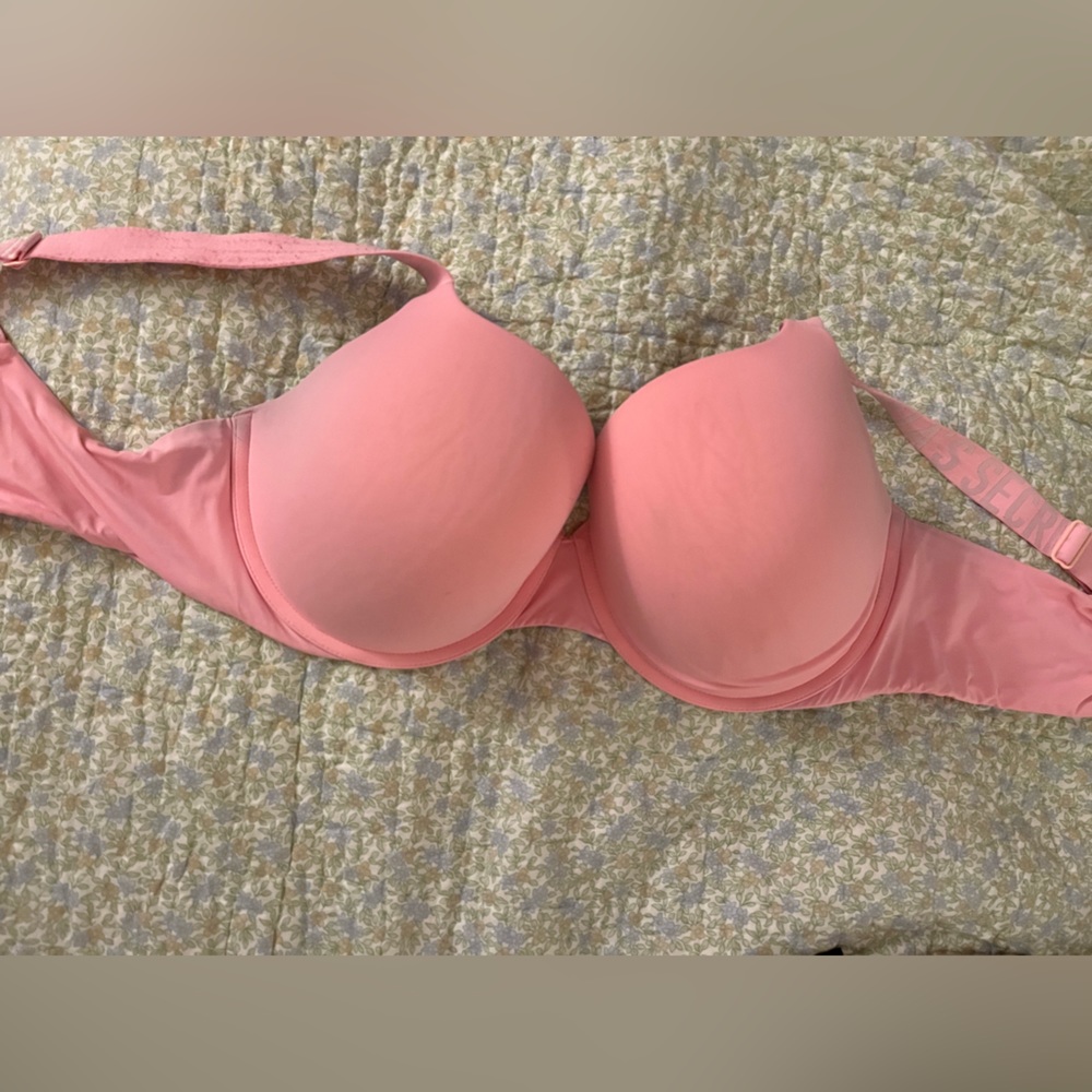 Victoria’s Secret bra